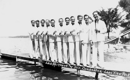 Casino Park - Leo Reichert And His Orchestra
